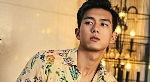 娱乐圈吃瓜男的是谁,揭秘“吃瓜男”的真实身份